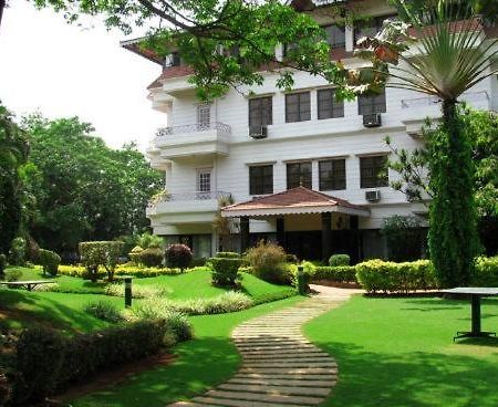 Royal Inn Mysore Buitenkant foto